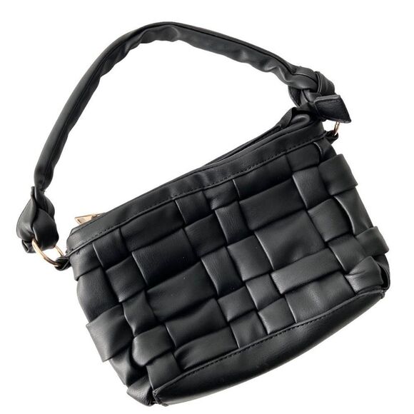 L.A Express Y2K Vibe Woven Padded Shoulder Bag in Black Size Small - Picture 2 of 11